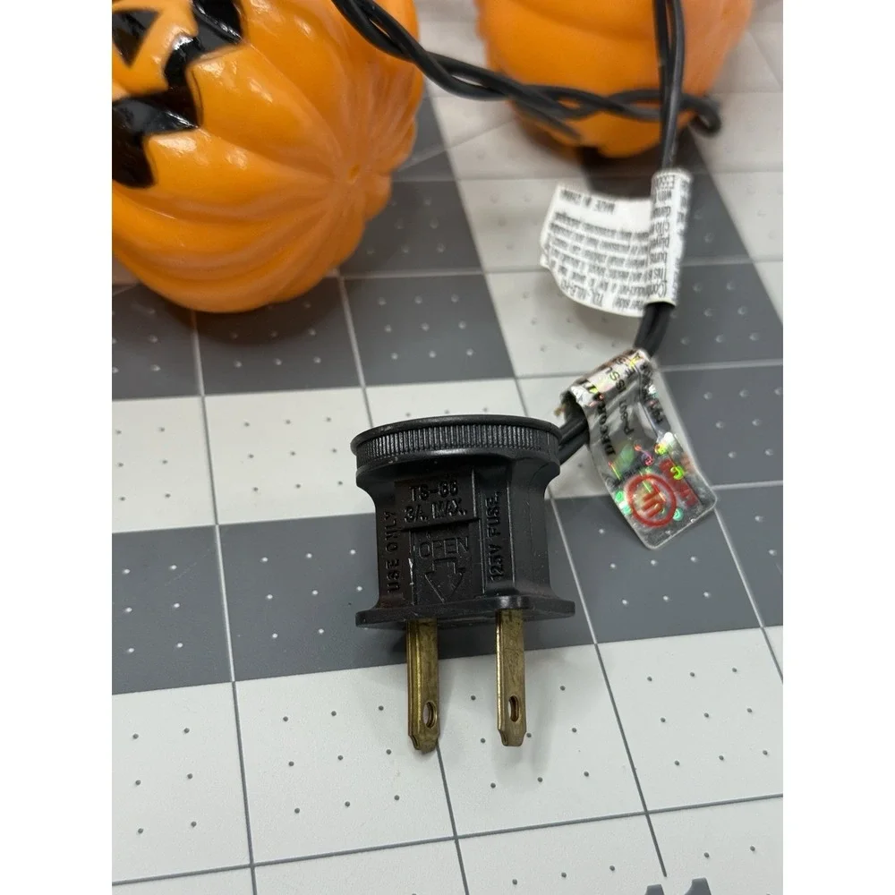 VTG Halloween Pumpkin STRING LIGHTS 10‎ Jack-O-Lantern plastic blow mold covers